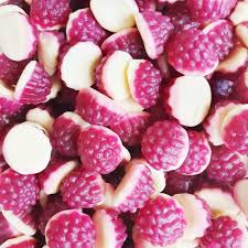BOYSENBERRY & CREAMS